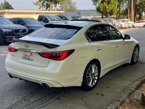 Used 2019 INFINITI Q50 Luxe w/ Essential Package (3.0T Luxe) AWD/4WD image 5