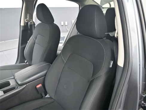 Used 2025 Nissan Sentra S image 12