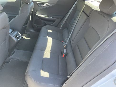 Used 2024 Chevrolet Malibu LT image 19