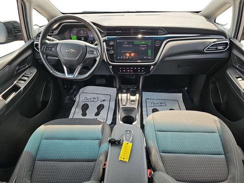 Used 2022 Chevrolet Bolt LT FWD image 13