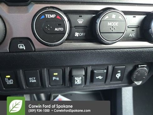 Used 2023 Toyota Tacoma Limited image 13