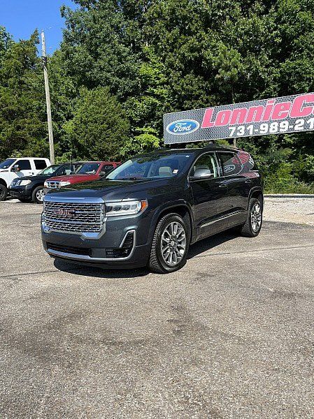 Used 2022 GMC Acadia Denali w/ Denali Technology Package FWD image 3