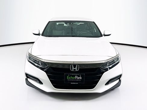 Used 2019 Honda Accord Sport image 2
