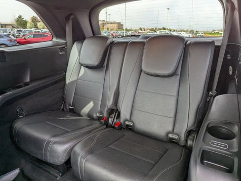 Used 2021 Mercedes-Benz GLS 450 4MATIC image 34
