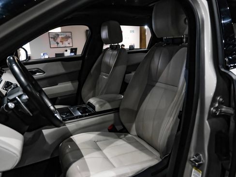 Used 2020 Land Rover Range Rover Velar R-Dynamic S AWD/4WD image 27