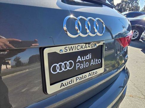 Certified 2025 Audi Q3 2.0T Premium Plus w/ Premium Plus Package image 16