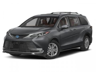 New 2025 Toyota Sienna Platinum