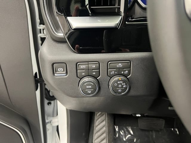 New 2026 Chevrolet Silverado 1500 RST AWD/4WD image 14