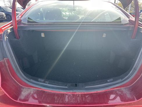 Used 2015 Ford Fusion SE image 10