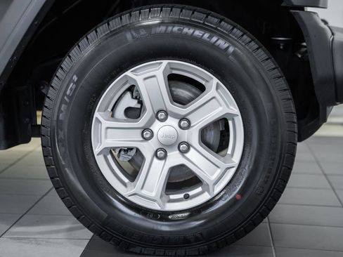 Used 2023 Jeep Wrangler Unlimited Sport AWD/4WD image 16