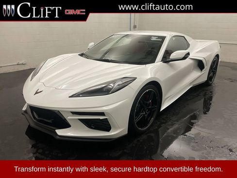 Used 2022 Chevrolet Corvette Stingray Convertible w/ 1LT image 1