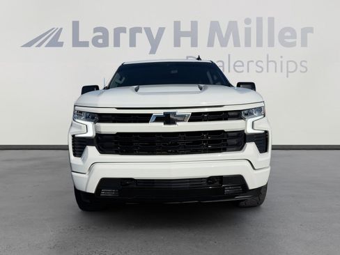 Used 2023 Chevrolet Silverado 1500 RST w/ Z71 Off-Road Package image 4