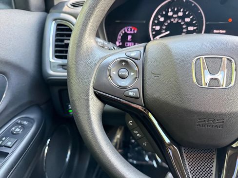 Used 2022 Honda HR-V EX image 22