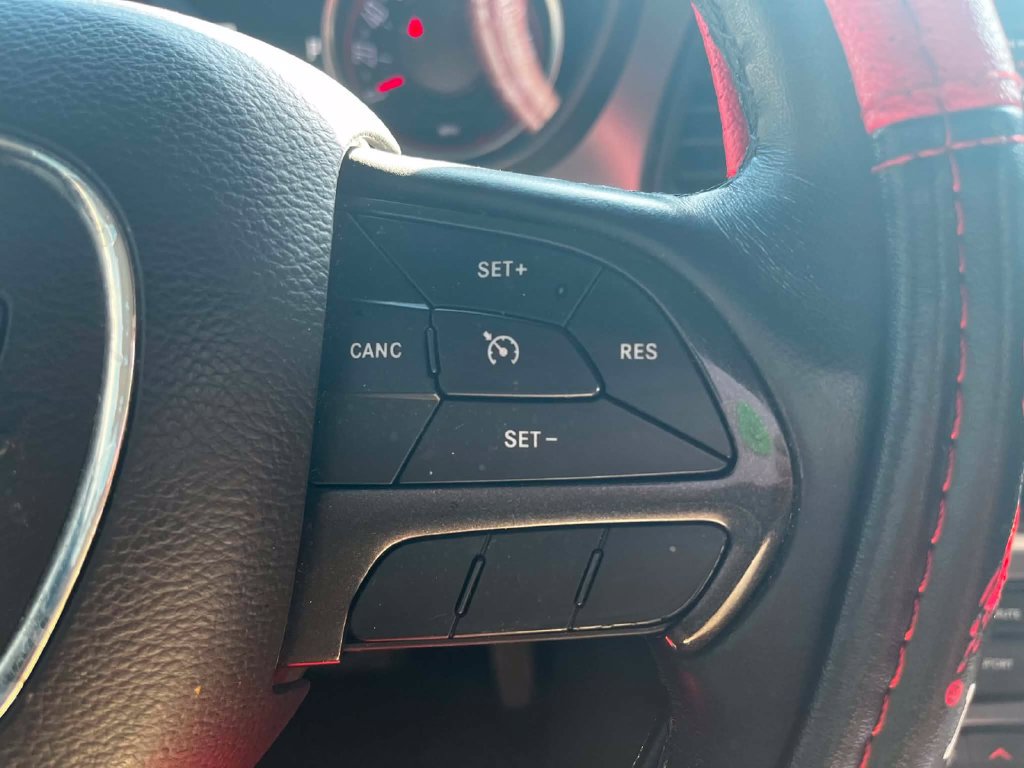 Used 2019 Dodge Challenger SXT RWD image 22