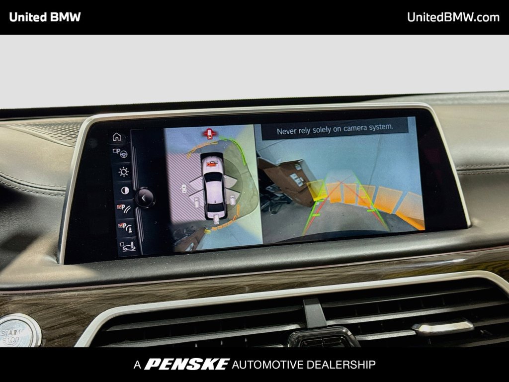 Used 2017 BMW 750i xDrive AWD/4WD image 16