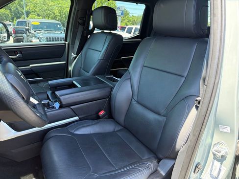 Used 2025 Toyota Tundra Platinum AWD/4WD image 9