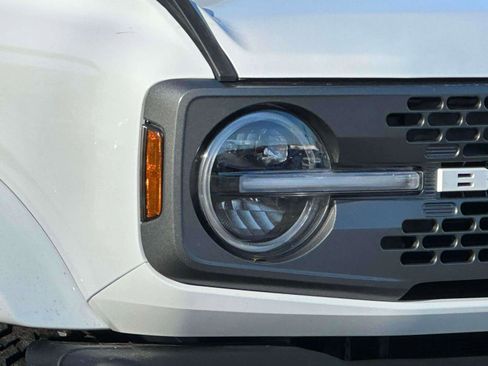 Used 2025 Ford Bronco Badlands w/ Sasquatch Package image 9