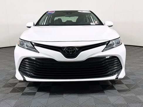 Certified 2020 Toyota Camry LE image 2