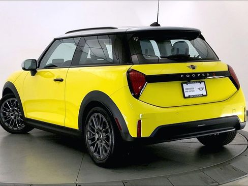 Certified 2025 MINI Cooper S image 10