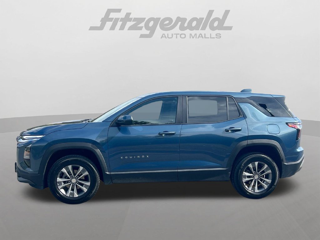 Used 2026 Chevrolet Equinox LT AWD/4WD image 14
