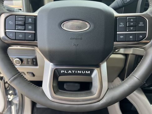 New 2026 Ford F450 Platinum w/ Platinum Plus Package AWD/4WD image 11