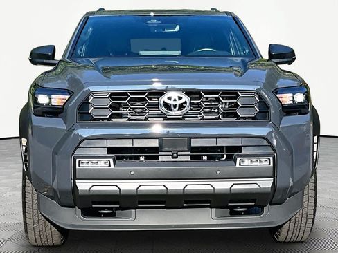Used 2025 Toyota 4Runner TRD Off-Road Premium AWD/4WD image 4