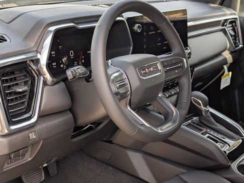 New 2026 GMC Canyon Elevation w/ Convenience Package image 11