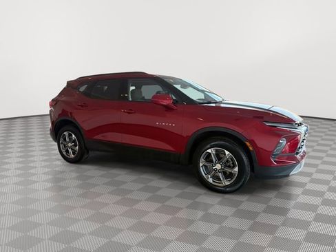 Certified 2024 Chevrolet Blazer LT w/ Convenience Package image 13