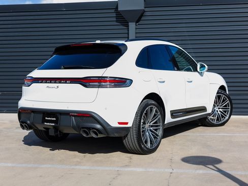 New 2025 Porsche Macan S image 7