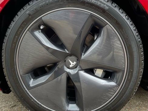 Used 2018 Tesla Model 3 Long Range AWD/4WD image 15