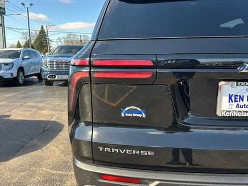 New 2026 Chevrolet Traverse LT w/ LPO, Floor Liner Package image 11
