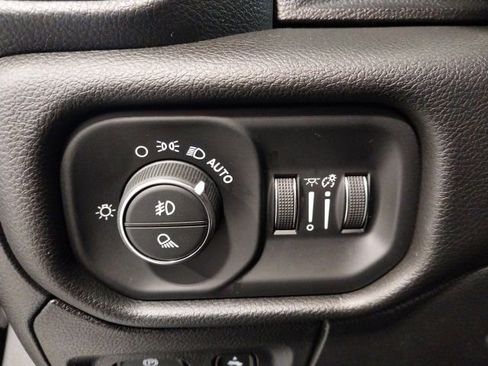 Used 2025 RAM 1500 Laramie w/ Sport Appearance Package image 7