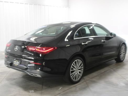 Used 2025 Mercedes-Benz CLA 250 image 9