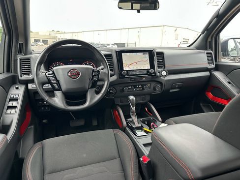 Used 2024 Nissan Frontier PRO-4X w/ Off-Road Protection Package AWD/4WD image 10