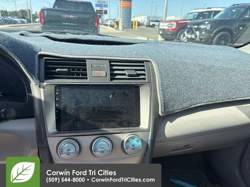 Used 2007 Toyota Camry LE FWD image 4
