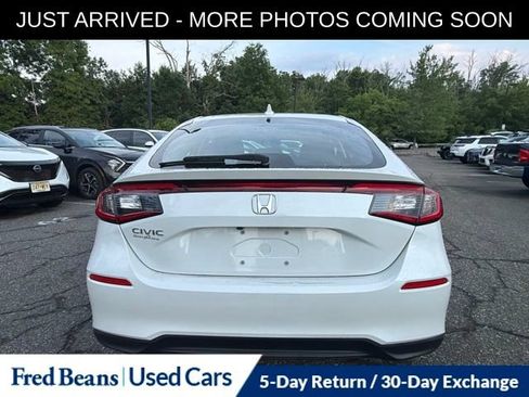 Used 2024 Honda Civic EX-L image 7