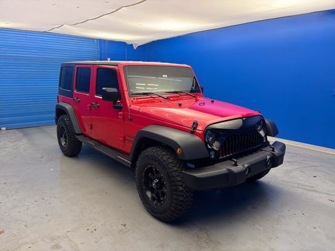 Used 2017 Jeep Wrangler Unlimited Sport w/ Quick Order Package 24S AWD/4WD image 2