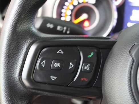 Used 2020 Jeep Wrangler Sport AWD/4WD image 14
