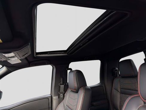 New 2025 Nissan Frontier PRO-4X w/ Pro Premium Package image 8