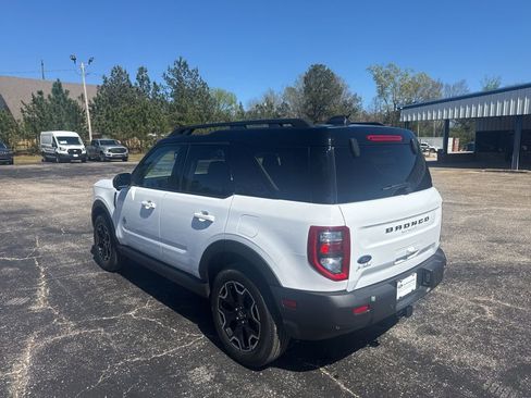Used 2025 Ford Bronco Sport Outer Banks w/ Outer Banks Tech Package+ AWD/4WD image 19
