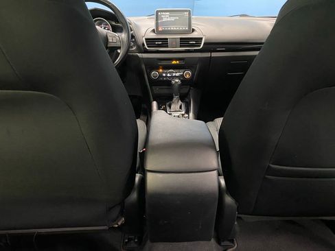 Used 2015 MAZDA MAZDA3 i Touring w/ Technology Package image 36