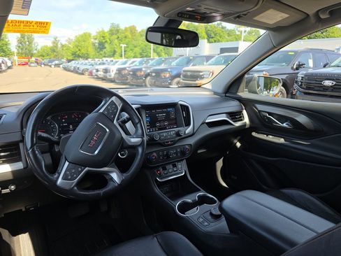 Used 2018 GMC Terrain SLT w/ Preferred Package AWD/4WD image 19
