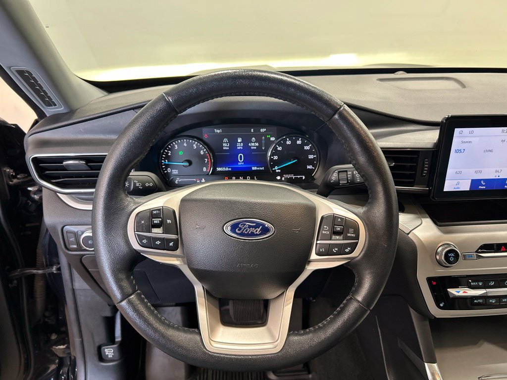 Certified 2022 Ford Explorer XLT w/ Equipment Group 202A AWD/4WD image 15