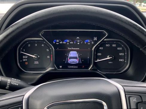 Used 2021 GMC Yukon XL SLT AWD/4WD image 24