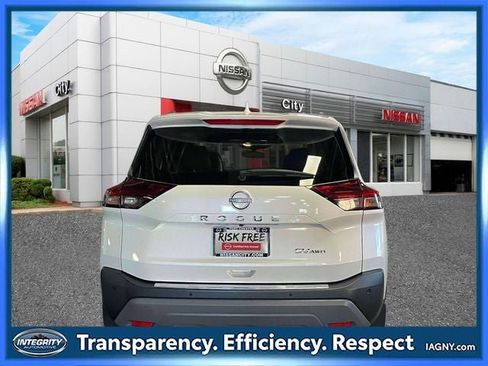 Used 2023 Nissan Rogue SV w/ SV Premium B Package AWD/4WD image 7