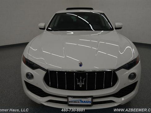 Used 2021 Maserati Levante image 4