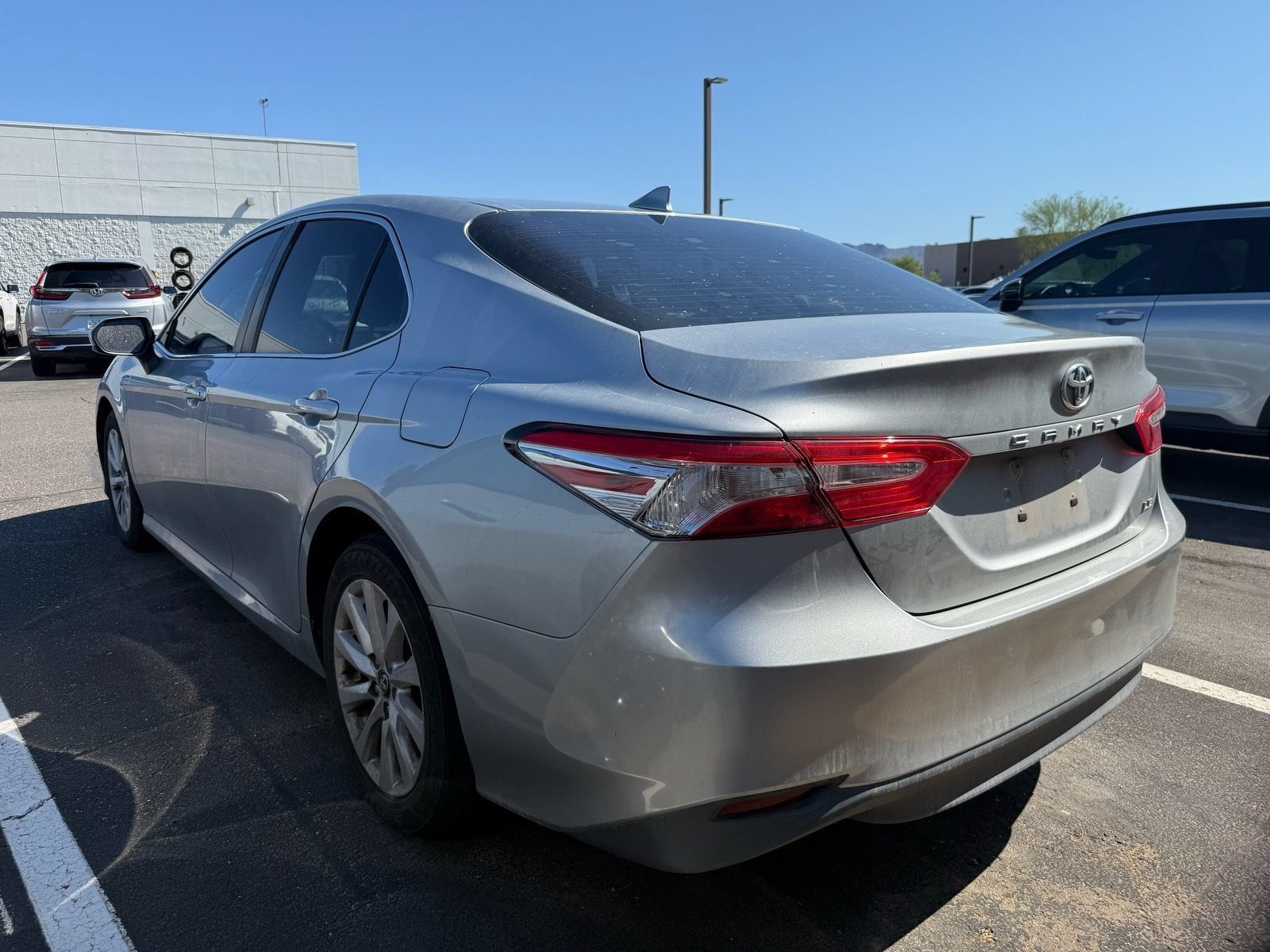Used 2020 Toyota Camry LE w/ Carpet Mat Package FWD image 3