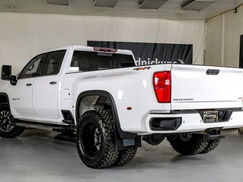 Used 2022 Chevrolet Silverado 3500 LTZ w/ LTZ Convenience Package image 11