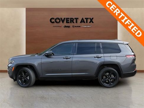 Used 2022 Jeep Grand Cherokee L Laredo image 2