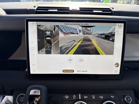 Used 2025 Land Rover Defender 110 S image 23